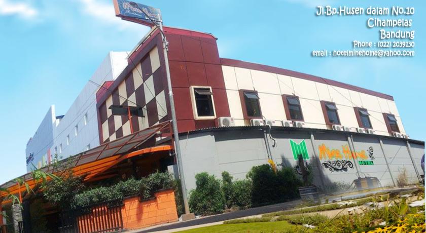 Mine Home Hotel Bandung Exteriör bild