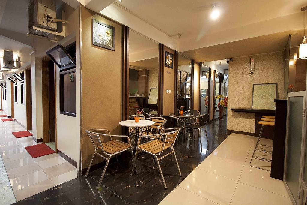 Mine Home Hotel Bandung Exteriör bild