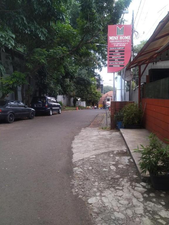 Mine Home Hotel Bandung Exteriör bild